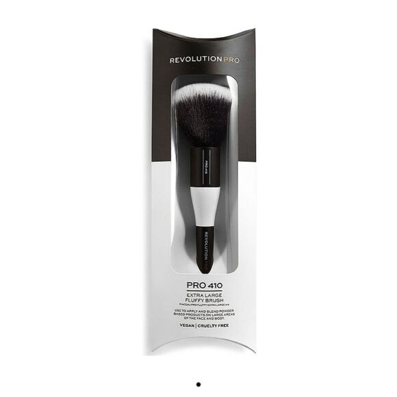 Revolution Beauty Pro 230 Dense Buffing Brush - Picture 2 of 3